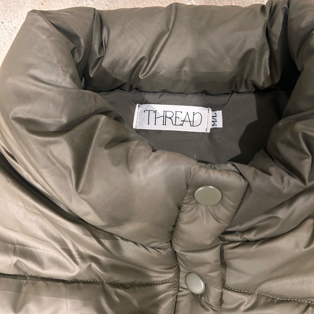 Thread & Supply Olive Crop Puffer Jacket - Picture 2 of 5